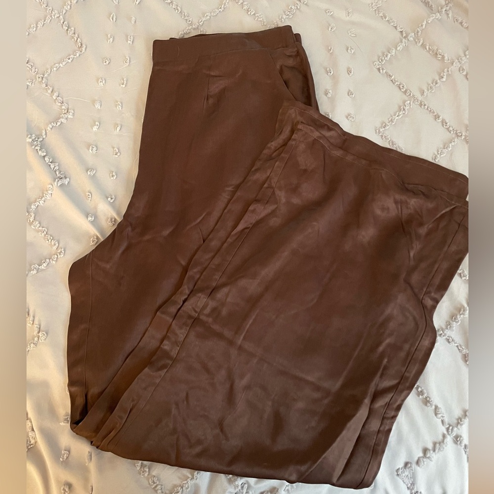 Splendid Silk Pull on Pant